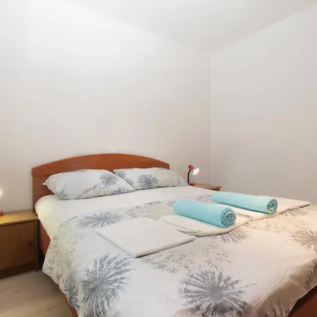 Milovan 1774 Apartmán *