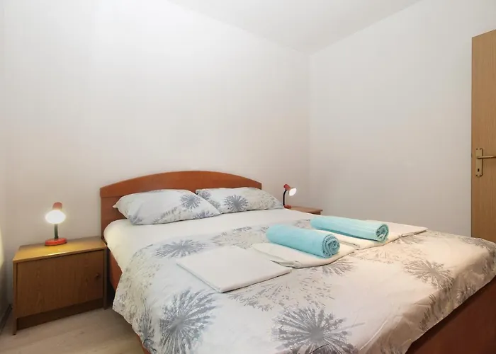 Milovan 1774 아파트 *