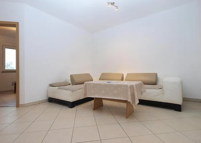 Milovan 1774 Ližnjan